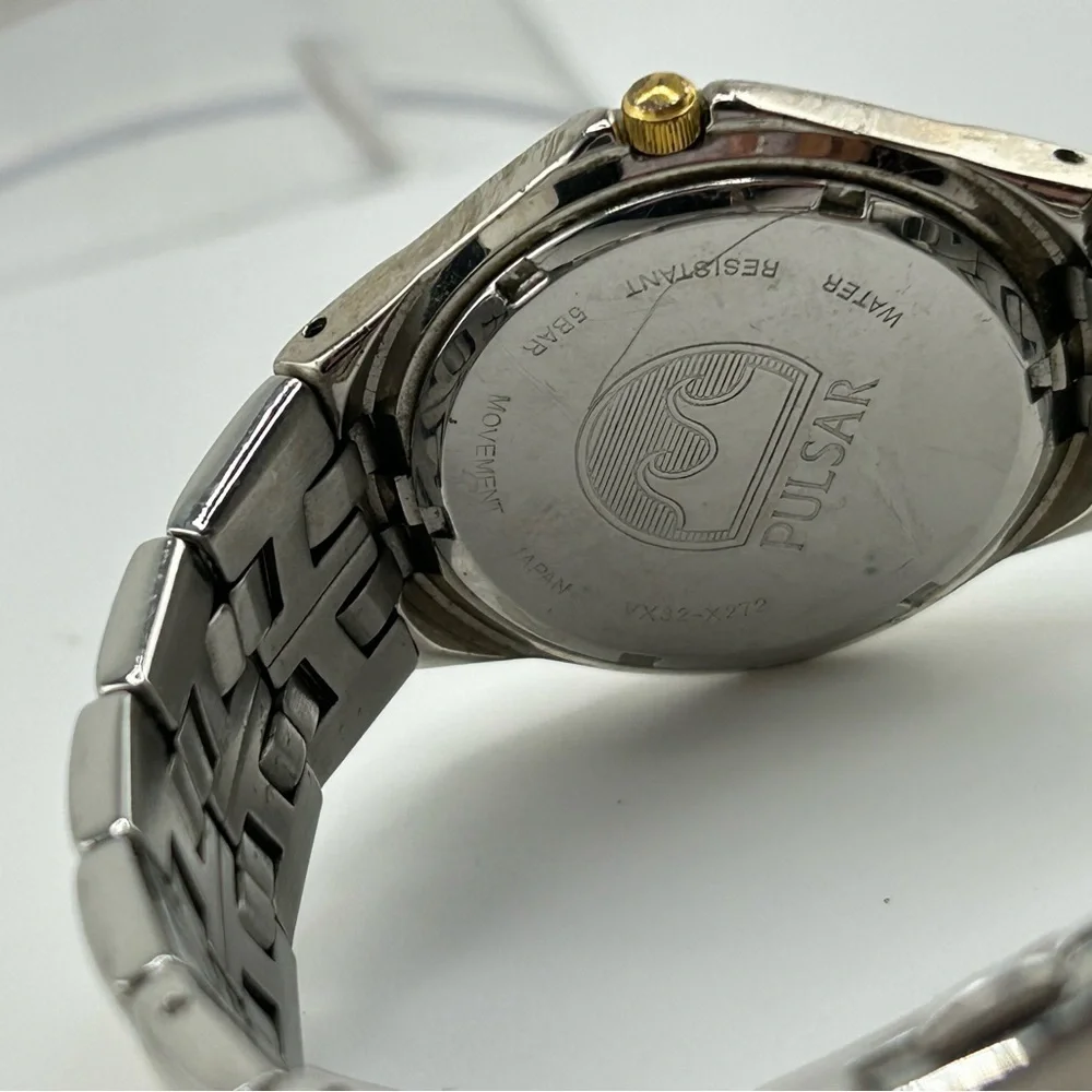 Pulsar Watch Men 35mm White Dial Two Tone Date Round #509